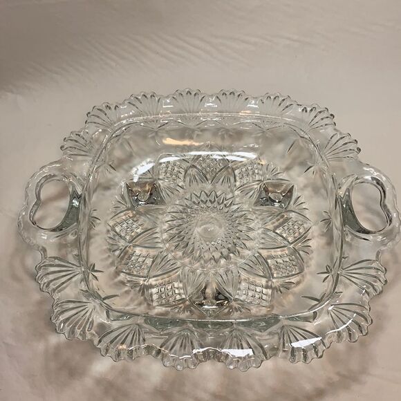 Pasari Vintage Crystal Cut Glass Square Candy Dish - Picture 1 of 7